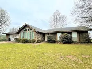 Undisclosed, Dover, AR 72837 photo 3