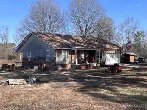 Undisclosed, Lamar, AR 72846 photo 2
