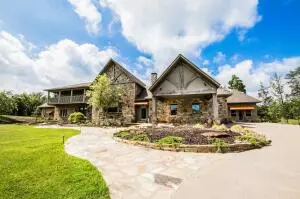 Undisclosed, Clarksville, AR 72830