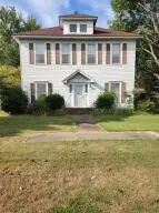 301 NE 1st St, Atkins, AR 72823