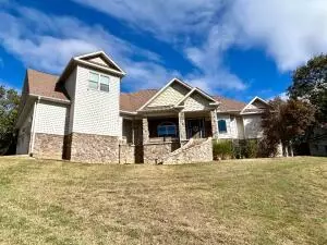 33 Ray Rd, Morrilton, AR 72110