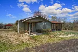 Undisclosed, Dover, AR 72837 photo 2