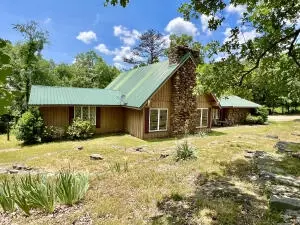 Undisclosed, Dover, AR 72837 photo 4