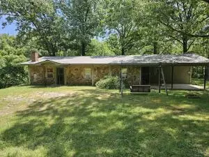 804 Hightower St, Leslie, AR 72645