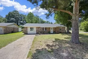 Undisclosed, Russellville, AR 72801