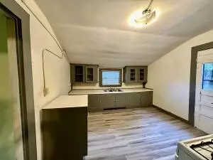 Entry Way - 314 Leigh St, Ola, AR 72853 photo 2 of 4