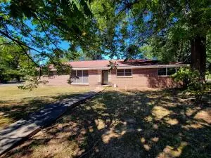 1106 Main St, Danville, AR 72833