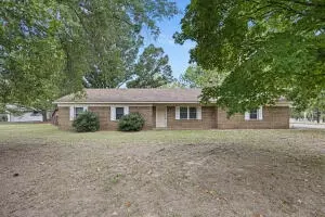 Undisclosed, Russellville, AR 72802