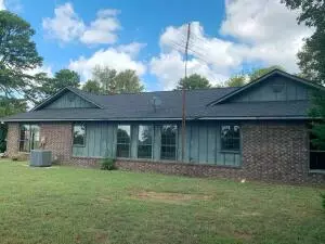 Undisclosed, Russellville, AR 72802