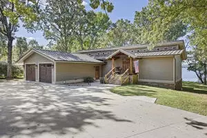 102 Lakeview Dr, Russellville, AR 72802