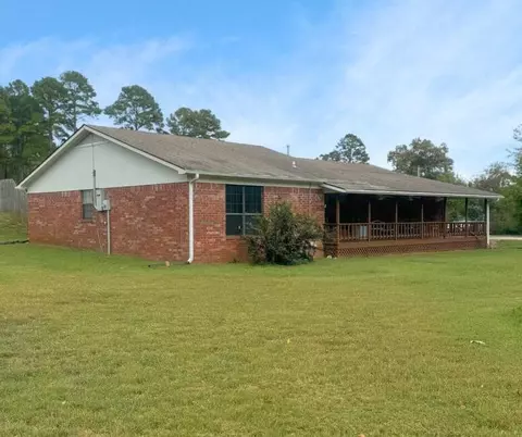 131 Virden Cir, Russellville, AR 72802