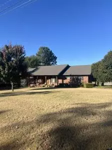 Undisclosed, Russellville, AR 72802