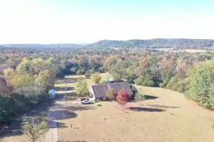 Undisclosed, Dover, AR 72837 photo 3