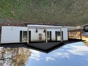 3719 Home St, Ozark, AR 72949