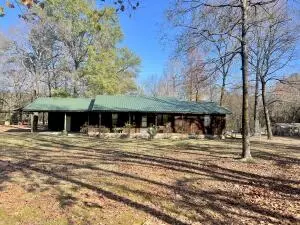 Undisclosed, Dardanelle, AR 72834