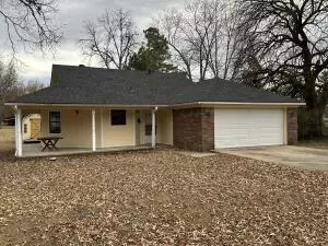 313 Rock St, Dardanelle, AR 72834