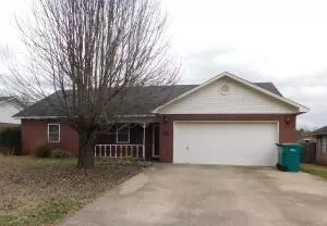 2119 S Sidney Ave, Russellville, AR 72802