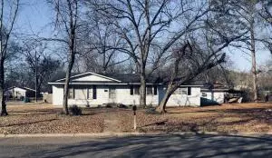Undisclosed, Russellville, AR 72801