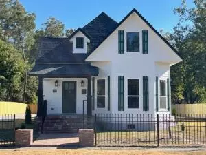 107 Pecan St, Dardanelle, AR 72834