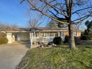 812 Miller St, Clarksville, AR 72830