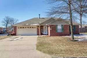 1412 S Oswego Pl, Russellville, AR 72802