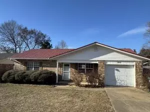 365 Cedar Creek Dr, Dover, AR 72837