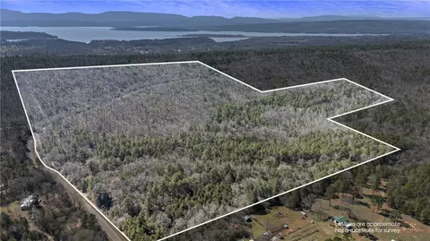 Sims Hollow Road, London, AR 72847
