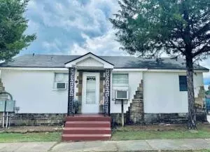 210 Aberina H2 St, Hot Springs, AR 71913