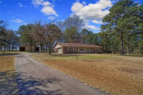 664 N Sherman Cir, Russellville, AR 72802