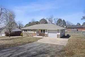 230 Ridgeway Dr, Dover, AR 72837 photo 5