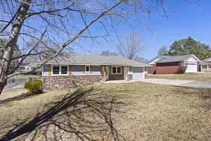 230 Ridgeway Dr, Dover, AR 72837 photo 4