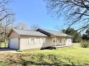 8150 Ar-124, Russellville, AR 72802