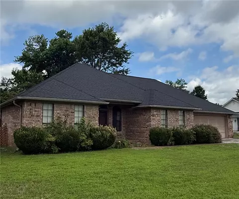 604 S Seattle Ave, Russellville, AR 72801
