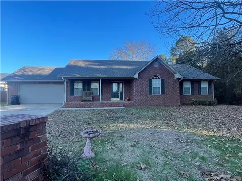 3 Redwood Dr, Clarksville, AR 72830