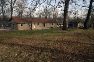 214 Roberta Dr, Harrison, AR 72601 photo 4