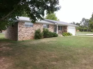 102 Cardinal, Harrison, AR 72601 photo 1