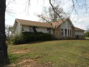 6288 Whispering Pines Rd, Harrison, AR 72601 photo 2