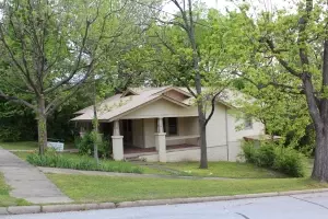 501 N Willow, Harrison, AR 72601 photo 1