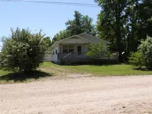 202 E Mockingbird Trl, Diamond City, AR 72630 photo 1