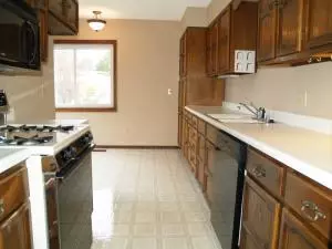 1109 Maria Dr, Harrison, AR 72601 photo 4