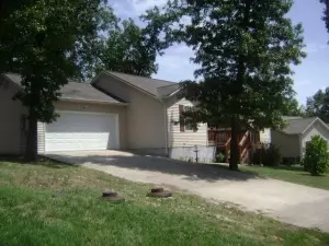 1011 Lilly St, Harrison, AR 72601 photo 3