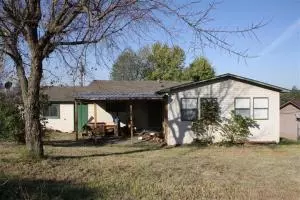 111 Brewer St, Harrison, AR 72601 photo 3