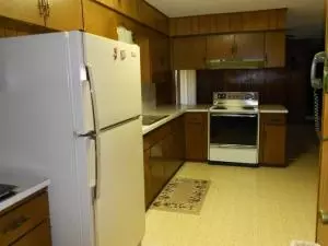 374 Carr, Harrison, AR 72601 photo 11