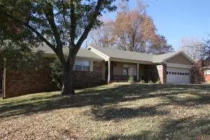 1212 Eugene St, Harrison, AR 72601 photo 2