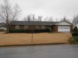 1300 Windsor, Harrison, AR 72601 photo 1