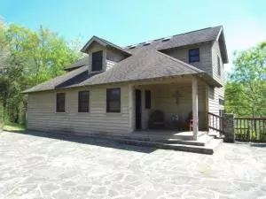 617 W Clark, Jasper, AR 72641 photo 3