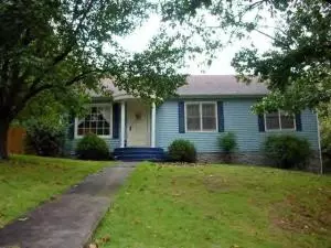 215 N Maple St, Harrison, AR 72601 photo 1
