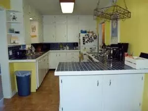 215 N Maple St, Harrison, AR 72601 photo 4