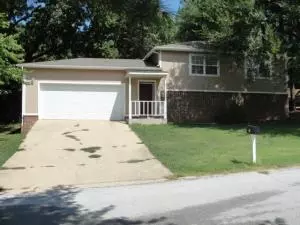 911 Meadowhaven, Harrison, AR 72601 photo 1