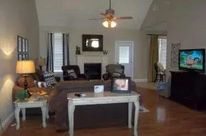 210 Brooke Dr, Harrison, AR 72601 photo 4